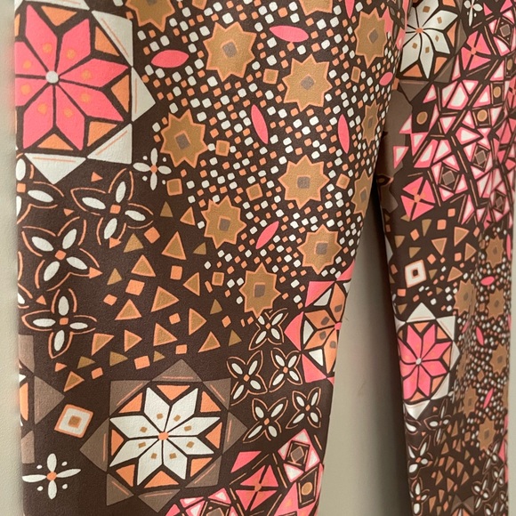 Aerie Patterned Yoga Pants - Picture 4 of 5